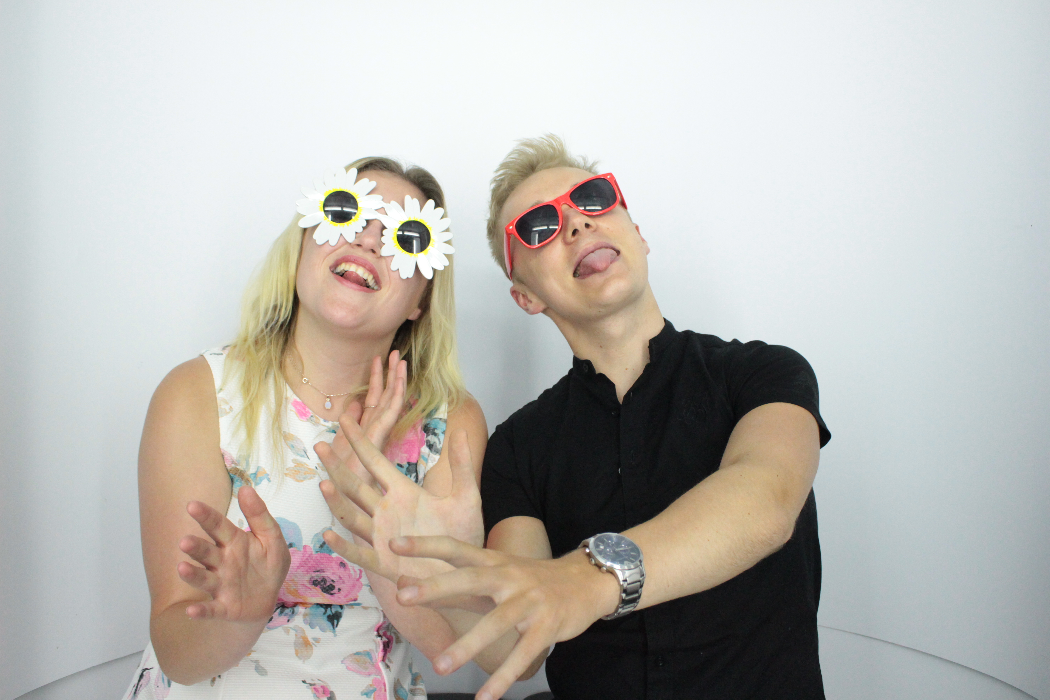 Martin & Colleen’s Joint 50th | View more photos from the event at gallery.myphotoboothexperience.co.uk/u/MyPhotoBoothExperienceLtd/Martin-Colleen’s-Joint-50th